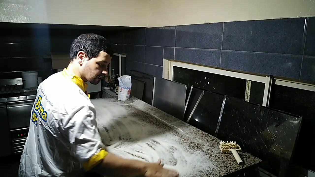 آسرار المخابز / حلوى البالمي/ باكيط/ عجينة الميلفاي كل هذا بعجينة واحدة مع Chef Farid