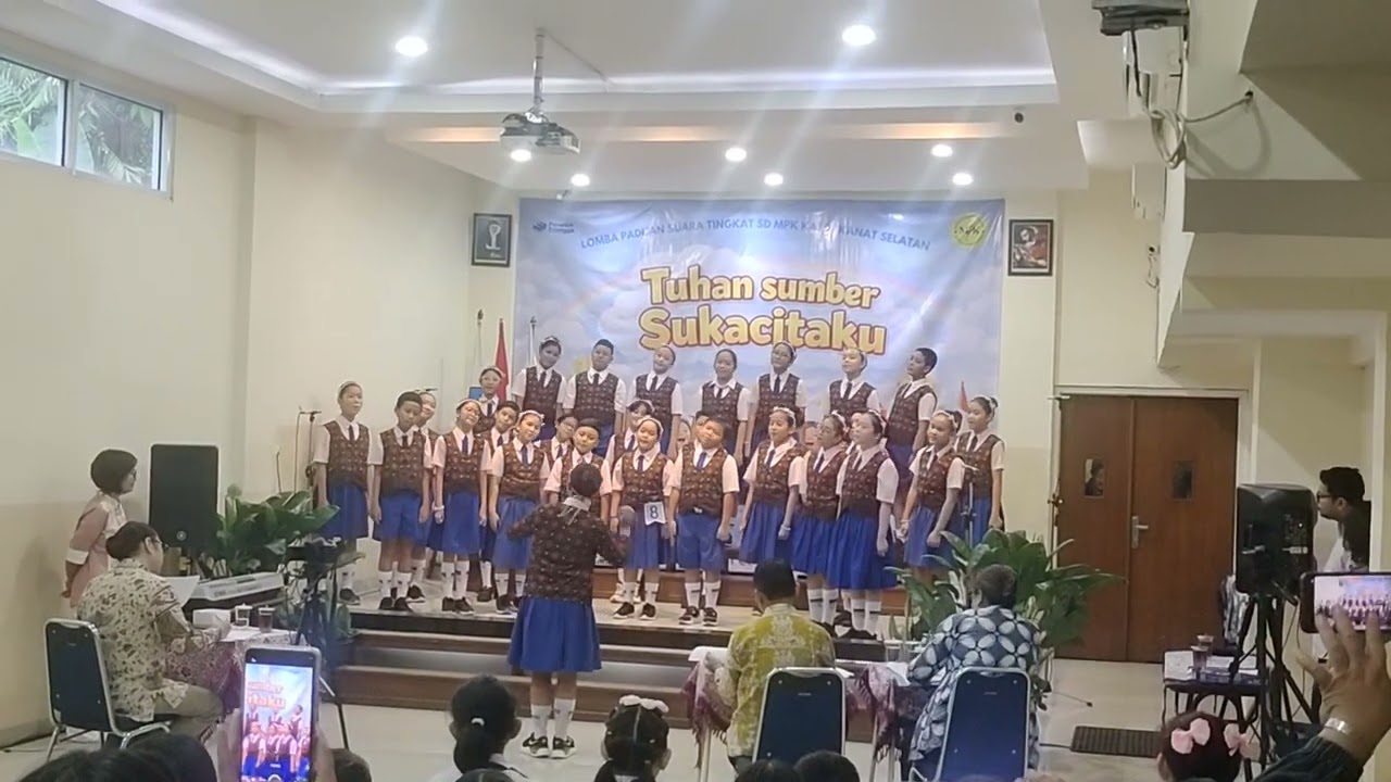Semua Kembang Bernyanyi