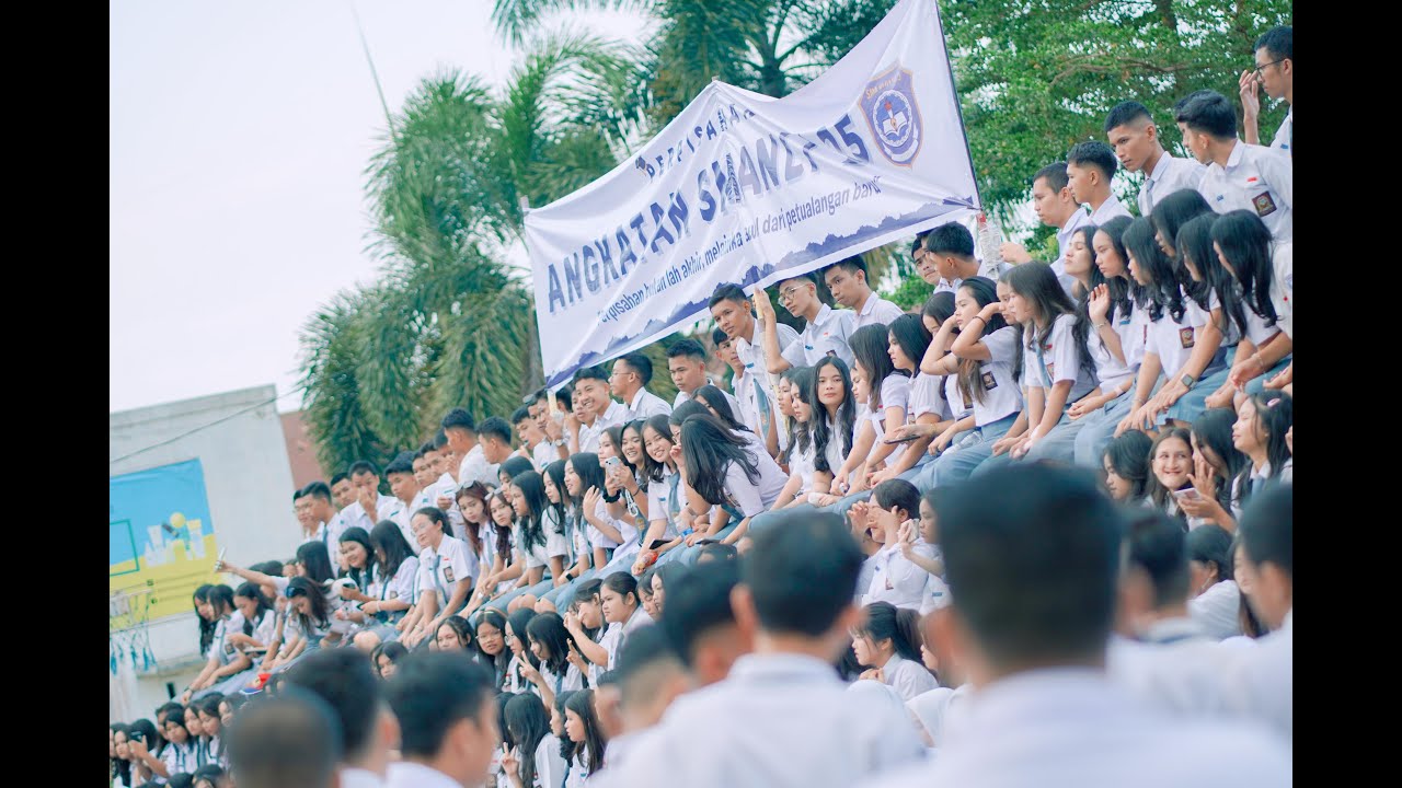 DOKUMENTER PERPISAHAN ANGKATAN 25 SMA NEGERI 5 MEDAN