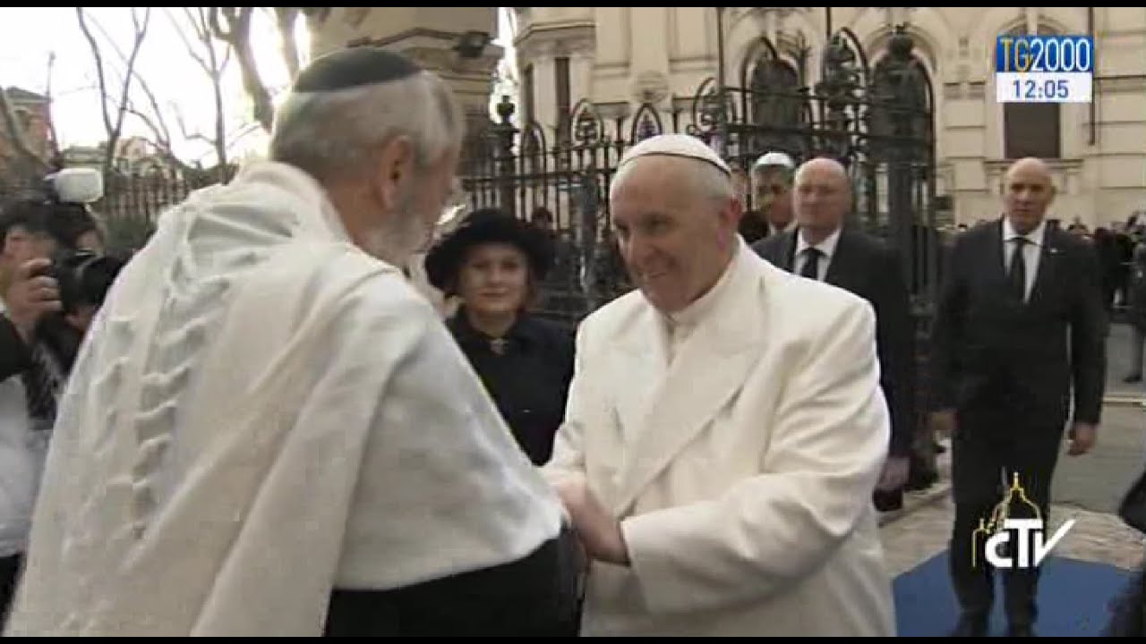 La visita di Papa Francesco alla Comunità ebraica di Roma: ebrei e cristiani unica famiglia