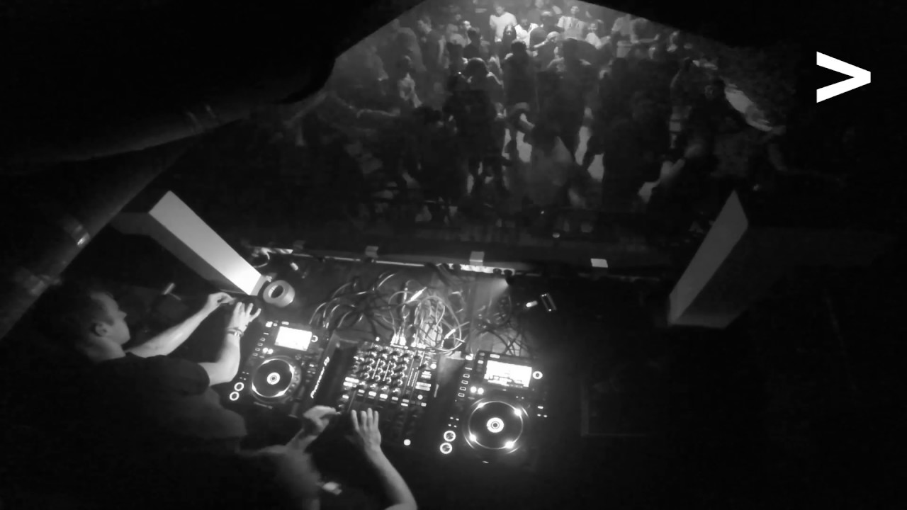 Bari @ Techno Gang 9.6/2017