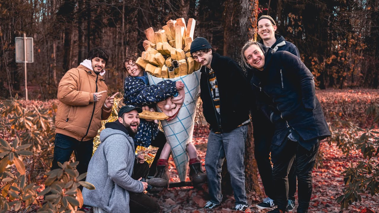 Palebloom feat. Lifespark. – Fingers Crossed (Official Music Video)