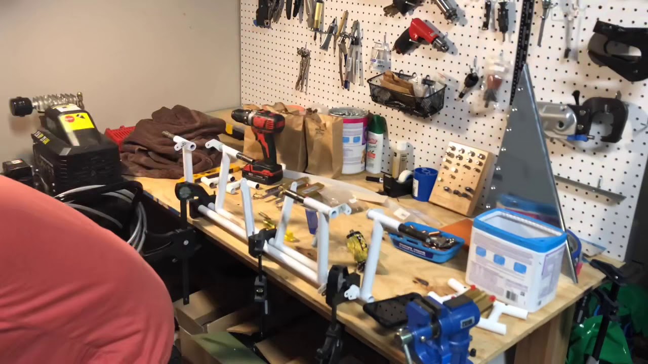 RV-12iS Fuselage 18: Fuel lines and Rudder pedals