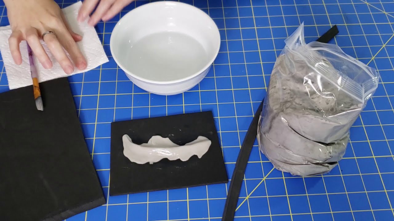 Crafting with Cosplay Fabrics - EP. 65 - Intro to foam clay