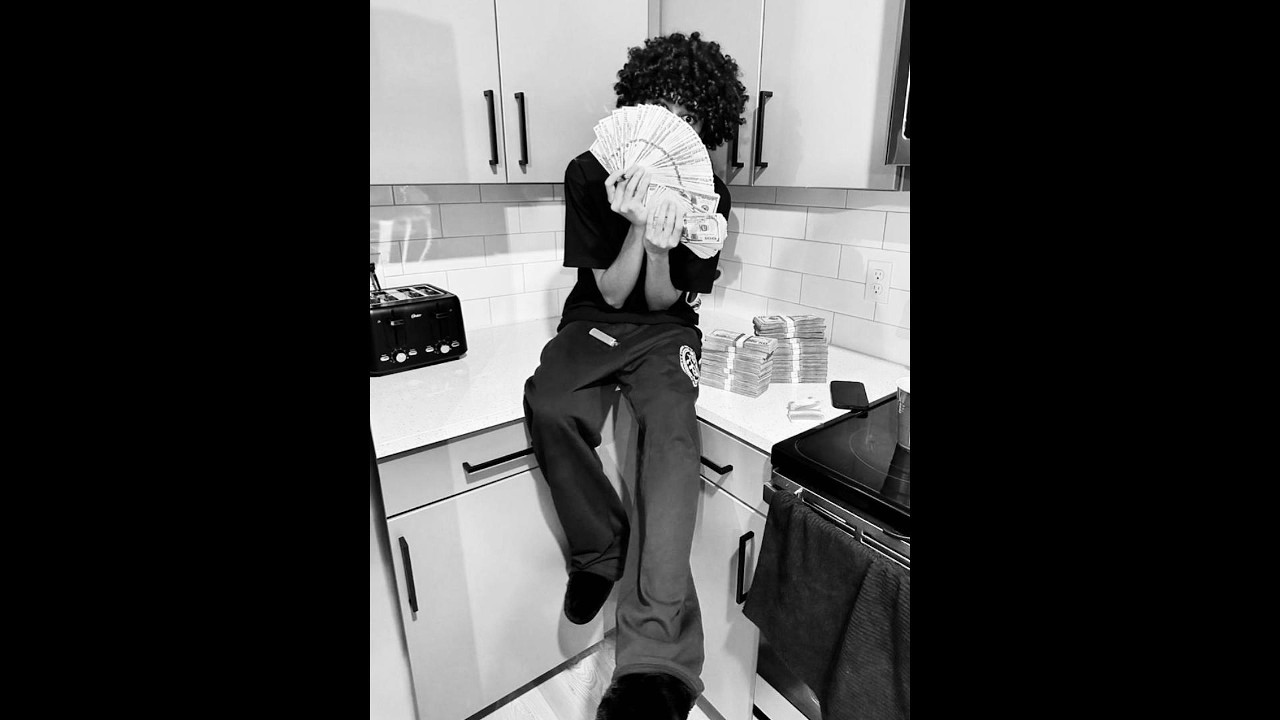 (FREE) Lil Noonie Sample Type Beat - 