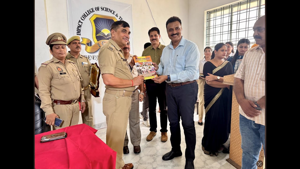 IPS Shree Vidhya Sagar Mishra S.P. Rampur at Impact College as chief Guest