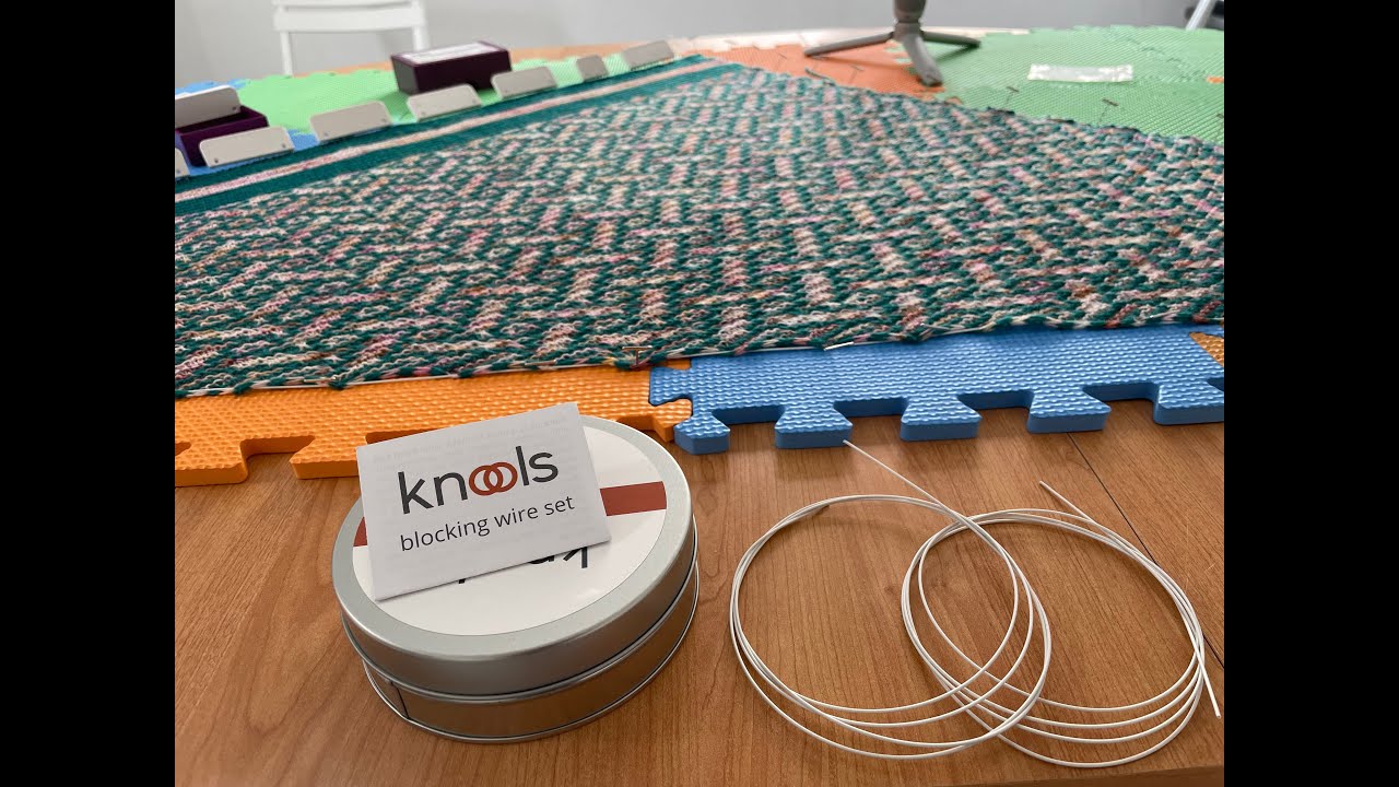 Madlaine.fr | Bloquer son tricot avec les câbles et les épingles Knools