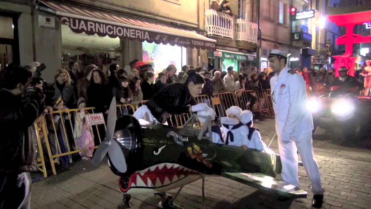 Desfile de Carnaval Pontevedra 2013 - Pearl Harbour - Samieira