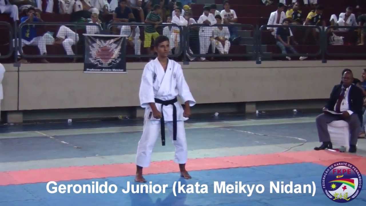 Campeonato das Federa&ccedil;&otilde;es (FKPE FPEKB) Geronildo Junior - Kata Meikyo Nidan