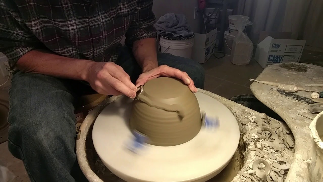 3lb Bowl Pottery Throwing and Trimming - Red Circle Pottery