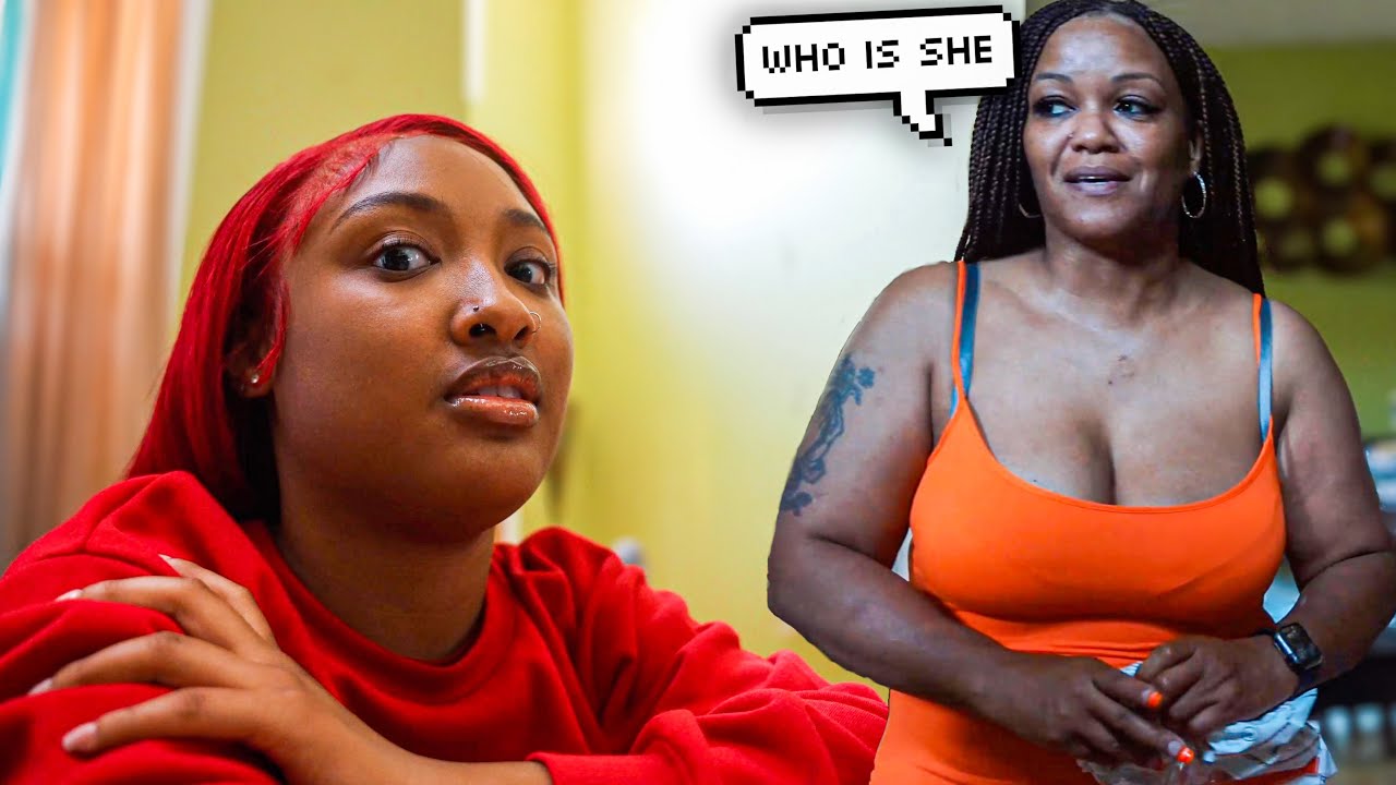 Сария с моей мамой…