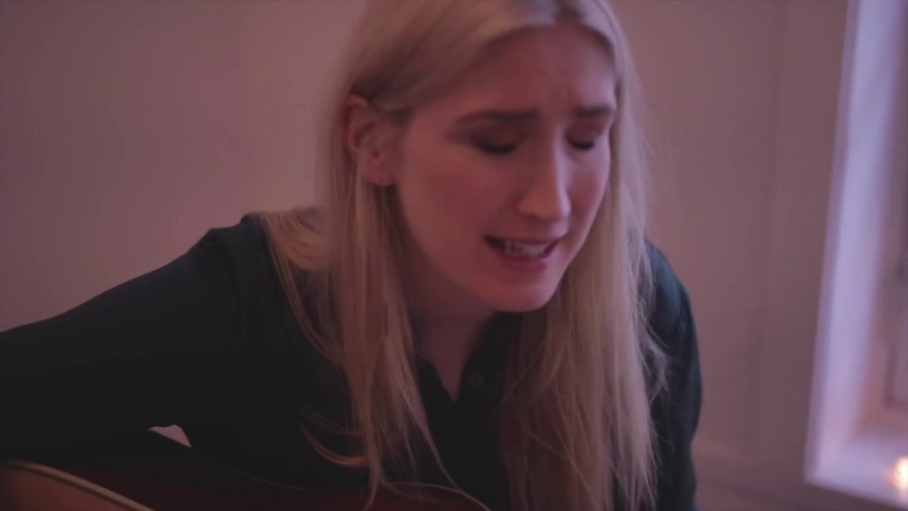 Christel Alsos - Silent Night (Live Acoustic)