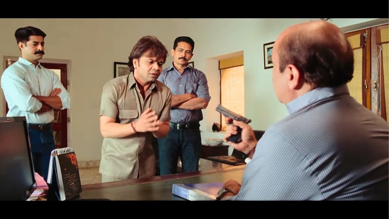 Tu Bol Warna Meri Banduk Teri Bolti Band Kar Degi - Rajpal Yadav - Dirty Politics Movie Scene 1
