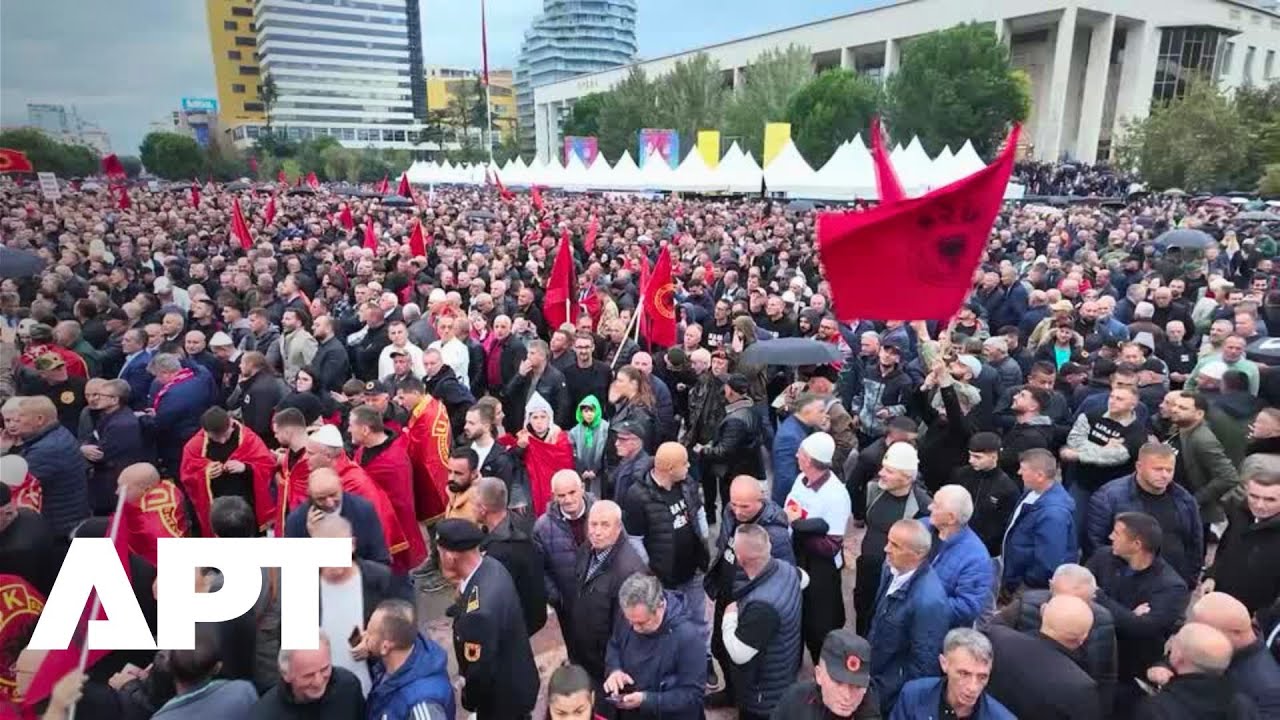 Tens of Thousands Rally in Tirana Supporting Ex-KLA Fighters on War Crimes Trial | APT