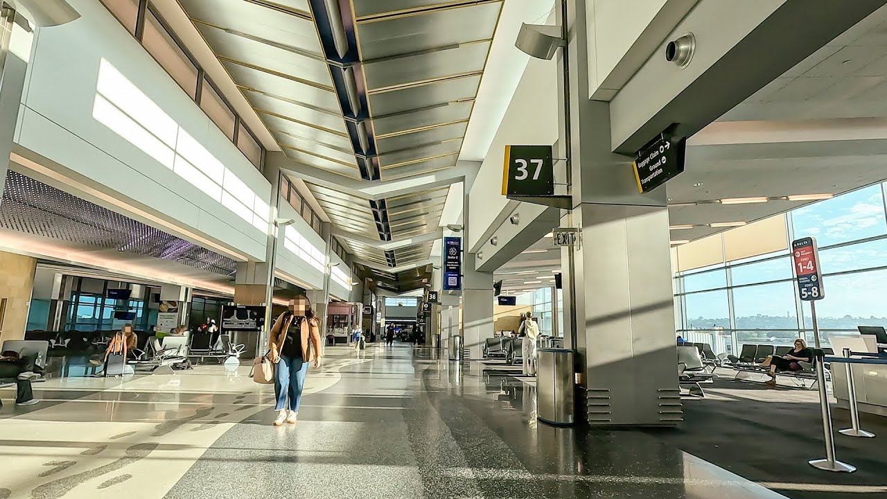 San Diego Airport ASMR walk Terminal 2 East to Terminal 2 West (September 2025)