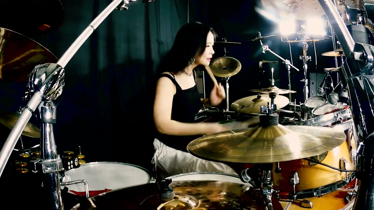 Megadeth - Hangar 18 drum cover by Ami Kim (no.125)