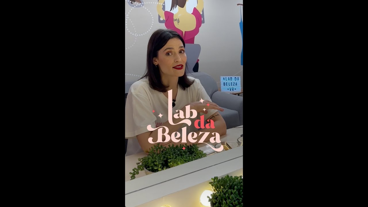 Será que funciona? Vanessa Rozan testa truque para aumentar lábios com a boca fechada