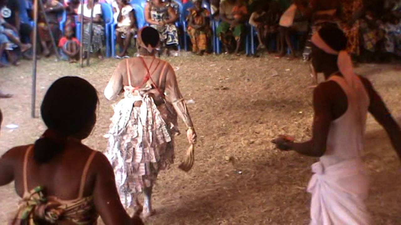 AMPADOU D'ADJOMOLO