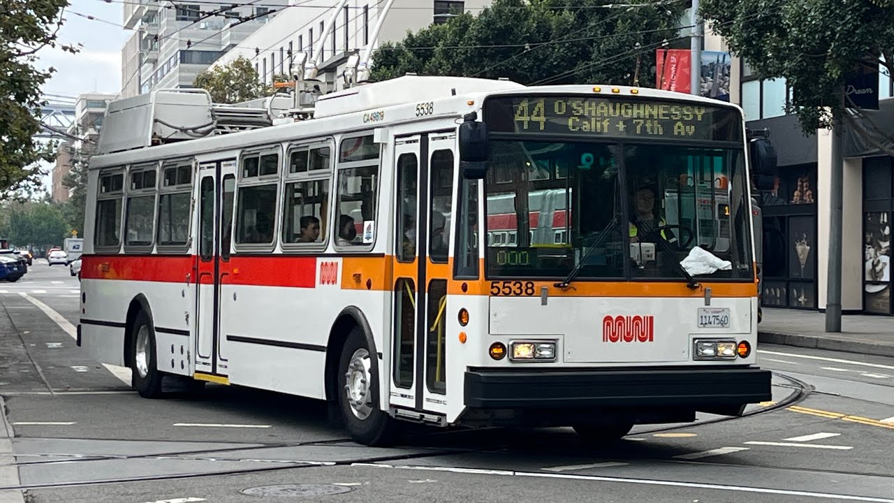 ⁴ᴷ⁶⁰ Heritage Weekend 2023: SF MUNI 2002 ETI 14TrSF #5538