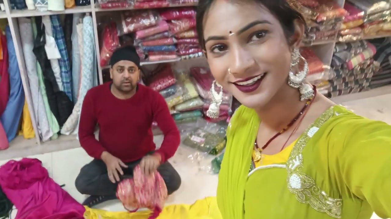 खुशबू रानी कपड़े का ढेर सारा शॉपिंग की है पूरा वीडियो देखिए