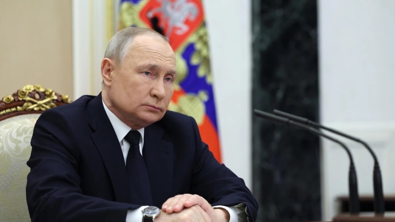 EN Russia to station nuclear arms in Belarus • FRANCE 24 English