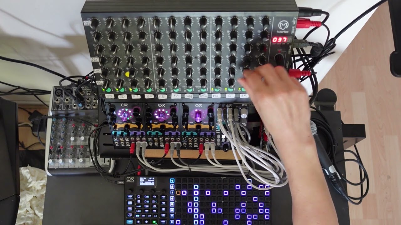 Cadillac - Dawless Jam [3x OXI Coral, OXI Meta, OXI ONE MKII, PC12]