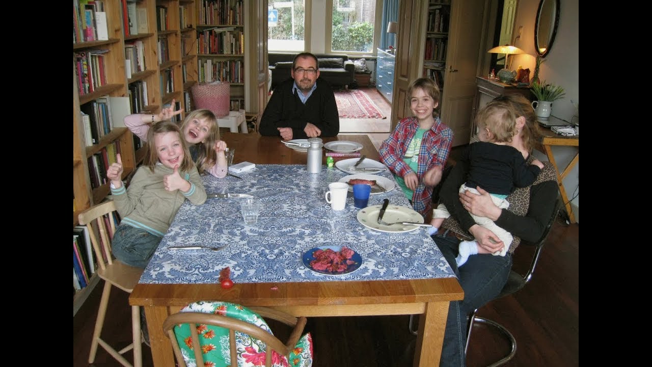 Op het nachtkastje 01 RONALD GIPHART
