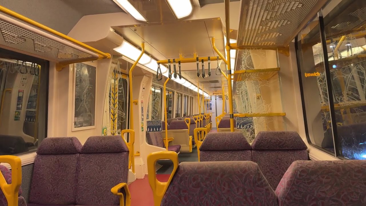 Queensland Rail Walkers/Adtranz IMU 120 EMU (Set 124) - Ipswich Line