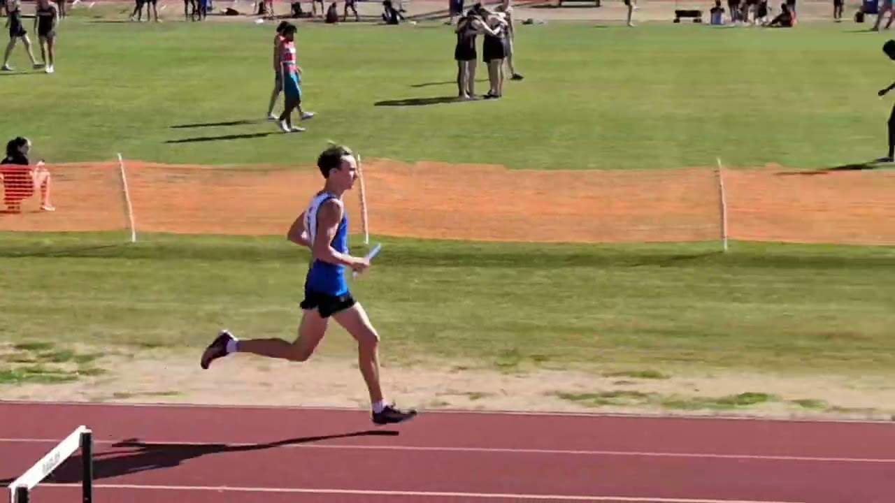 My split of the 4 by 800