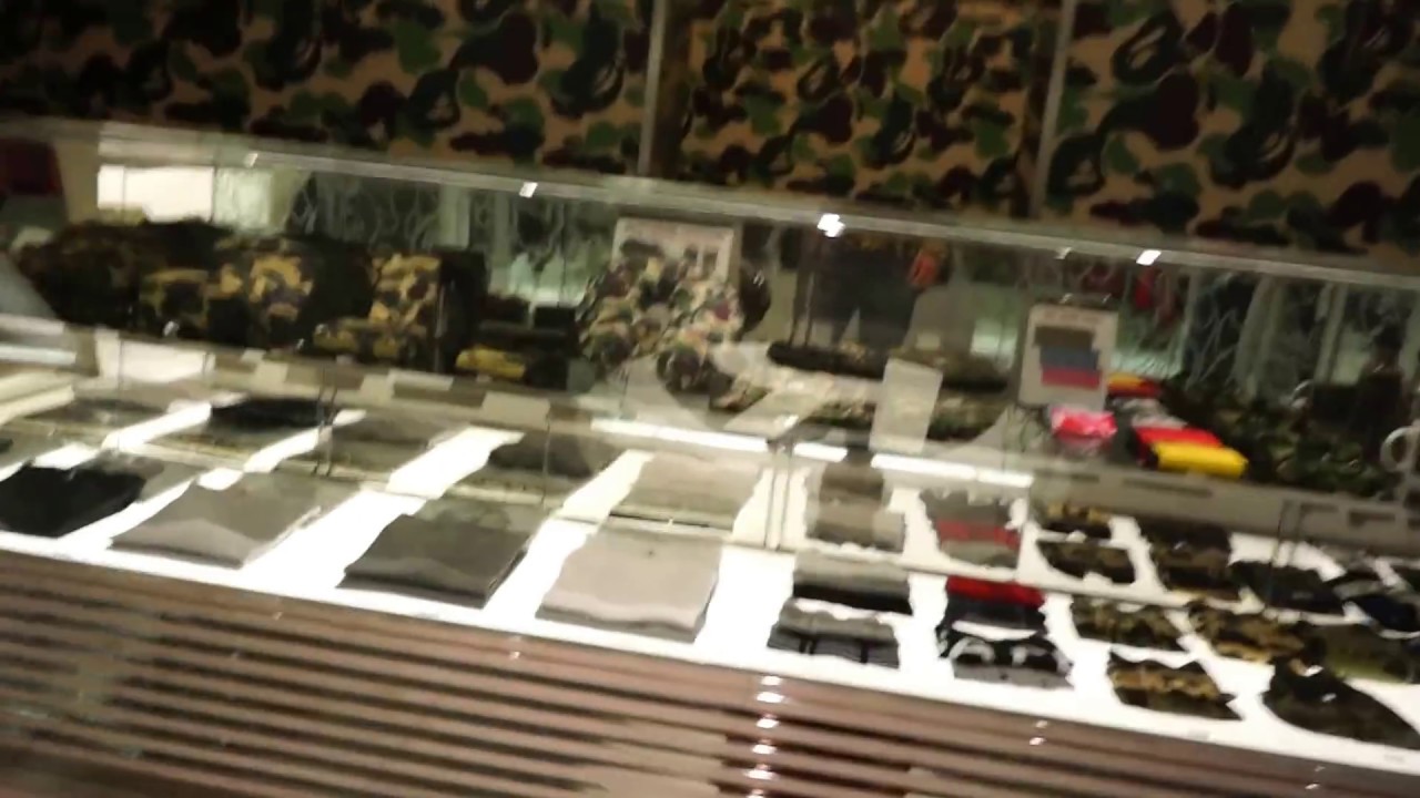 Bathing Ape (BAPE) Shibuya HQ Store, Tokyo Walkthrough on 30 October 2016