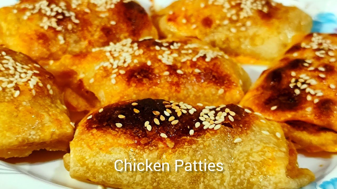 CHICKEN PATTIES(চিকেন প্যাটিস) সহজ ভাবে!  Tapa's Kitchen!