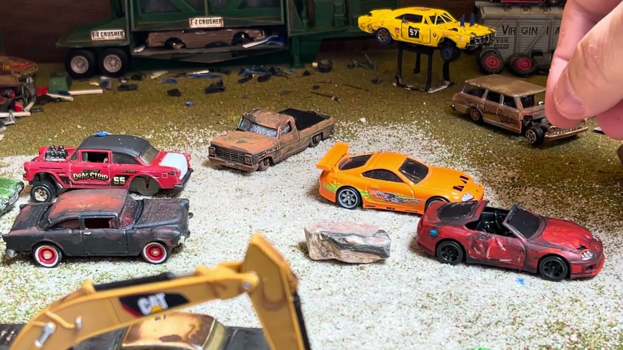 Enjoying the 1/64 car, hobby and diorama.