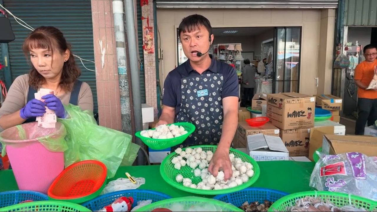 金獅湖王中皇 高雄市三民區鼎新路236號 海鮮拍賣 海鮮叫賣 直播 0308