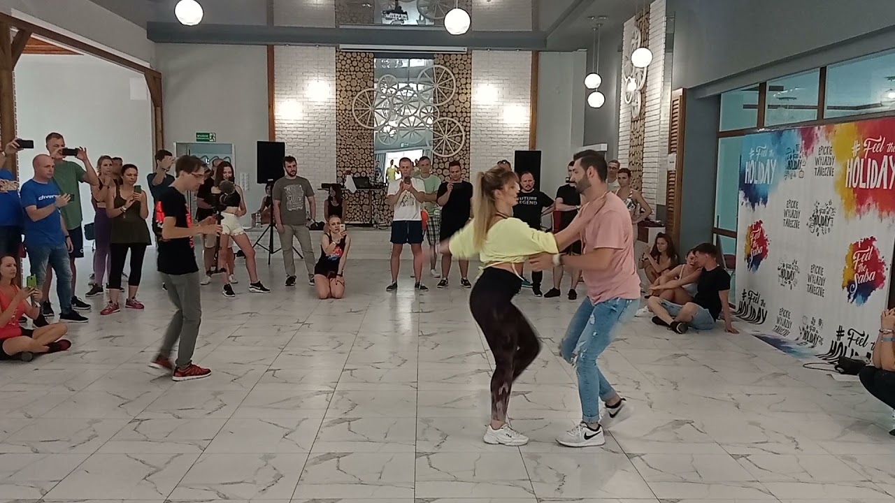 TANGA - Bachata Social Tricks by Maria & Radek - Feel the holiday