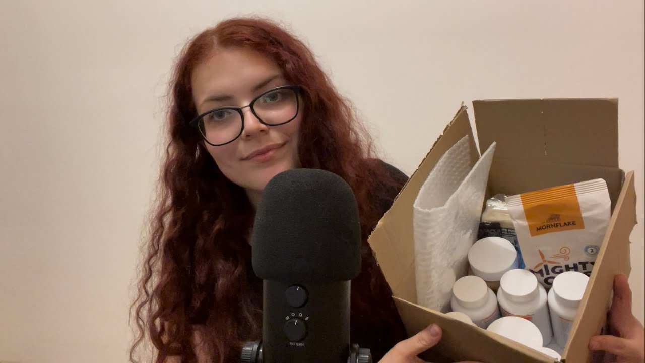 ASMR CZ Rozbalujeme balíček s výživou 📦 | tapping, lid sounds a další