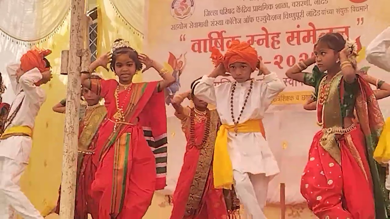 खंडेरायाच्या लग्नाला..