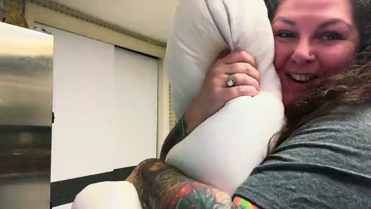 Best Hotel Quality Pillows? | Viewstar Queen Size Down Alternative Pillows Review