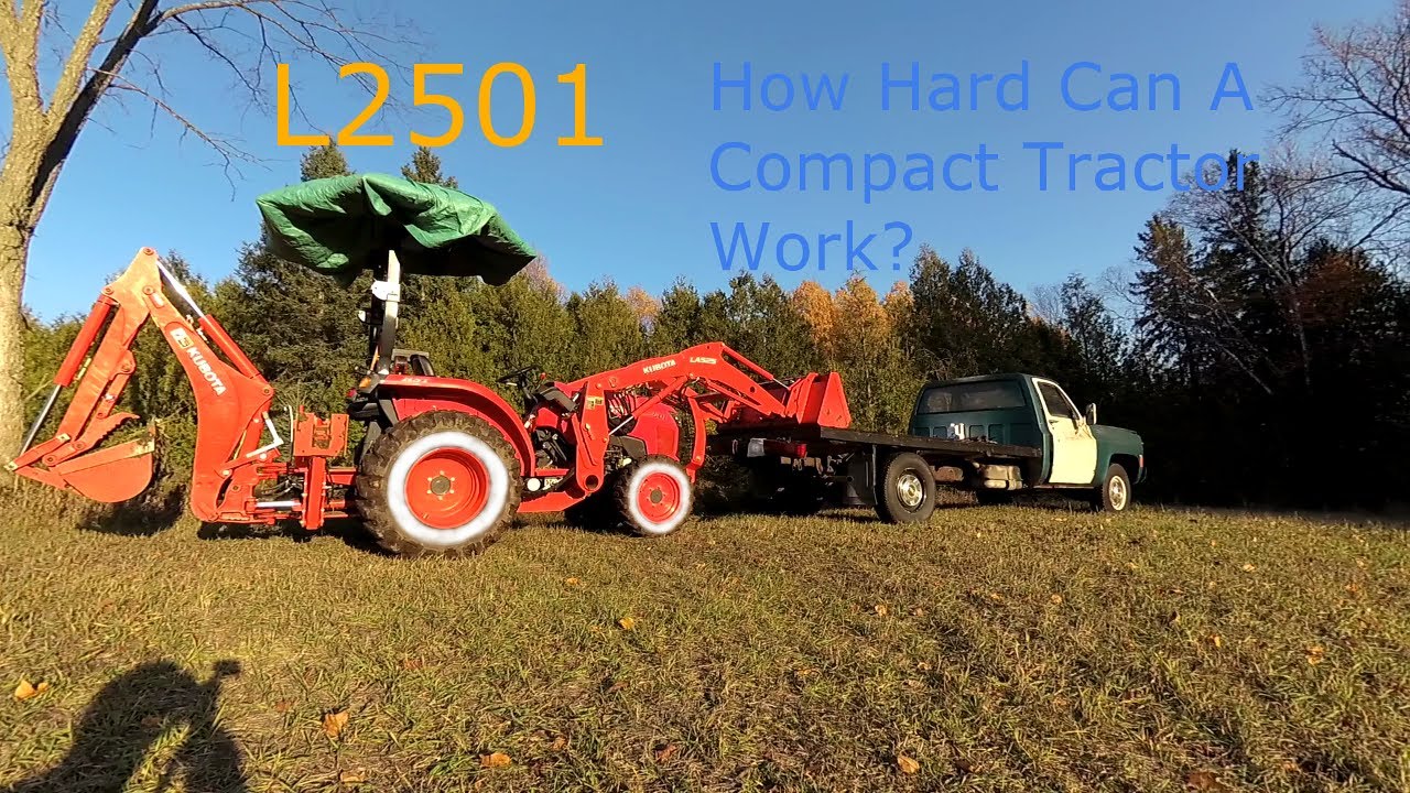 Kubota L2501: тяжелая работа, рытье траншей с помощью экскаватора-погрузчика &mdash; на что способен ко...