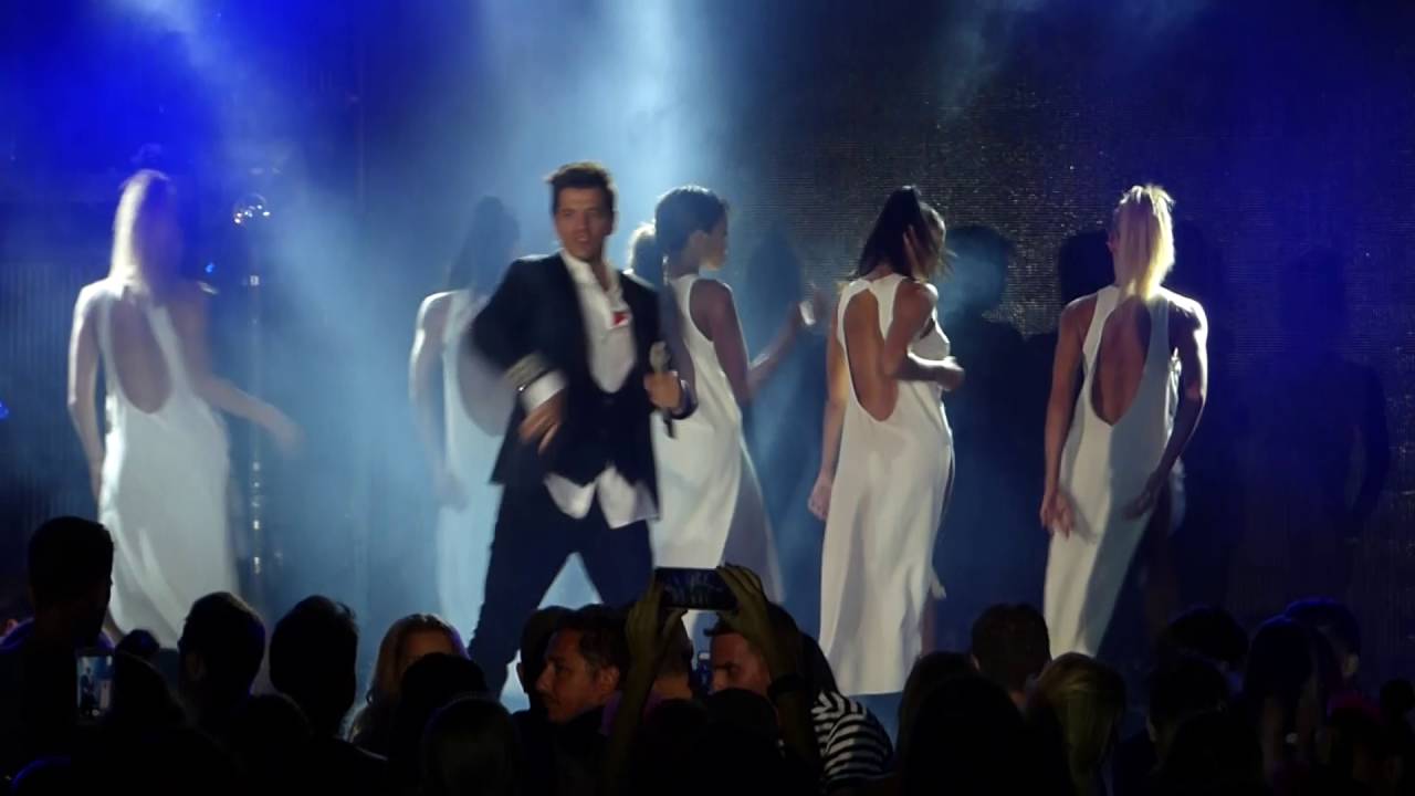 Σπάσε το Χρόνο - Sakis Rouvas Έναρξη #EstateSeaside #Akrotiri (Κορίνα Ψ.)
