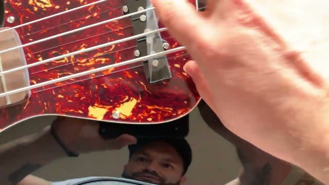 El mejor bajo del mundo por menos de 200$ /Harley Benton JB-62 CC BK (unboxing) 🤯