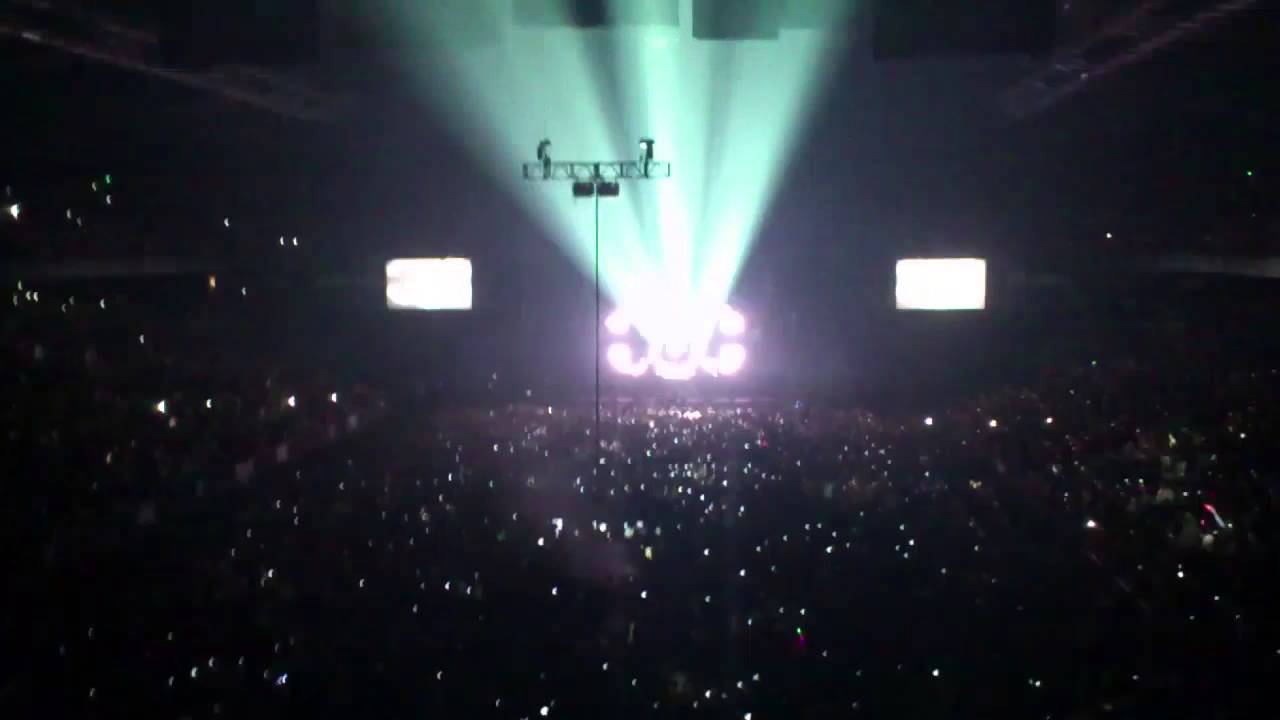 INTRO Swedish House Mafia @ Antwerp Sportpaleis, Belgium - One last tour