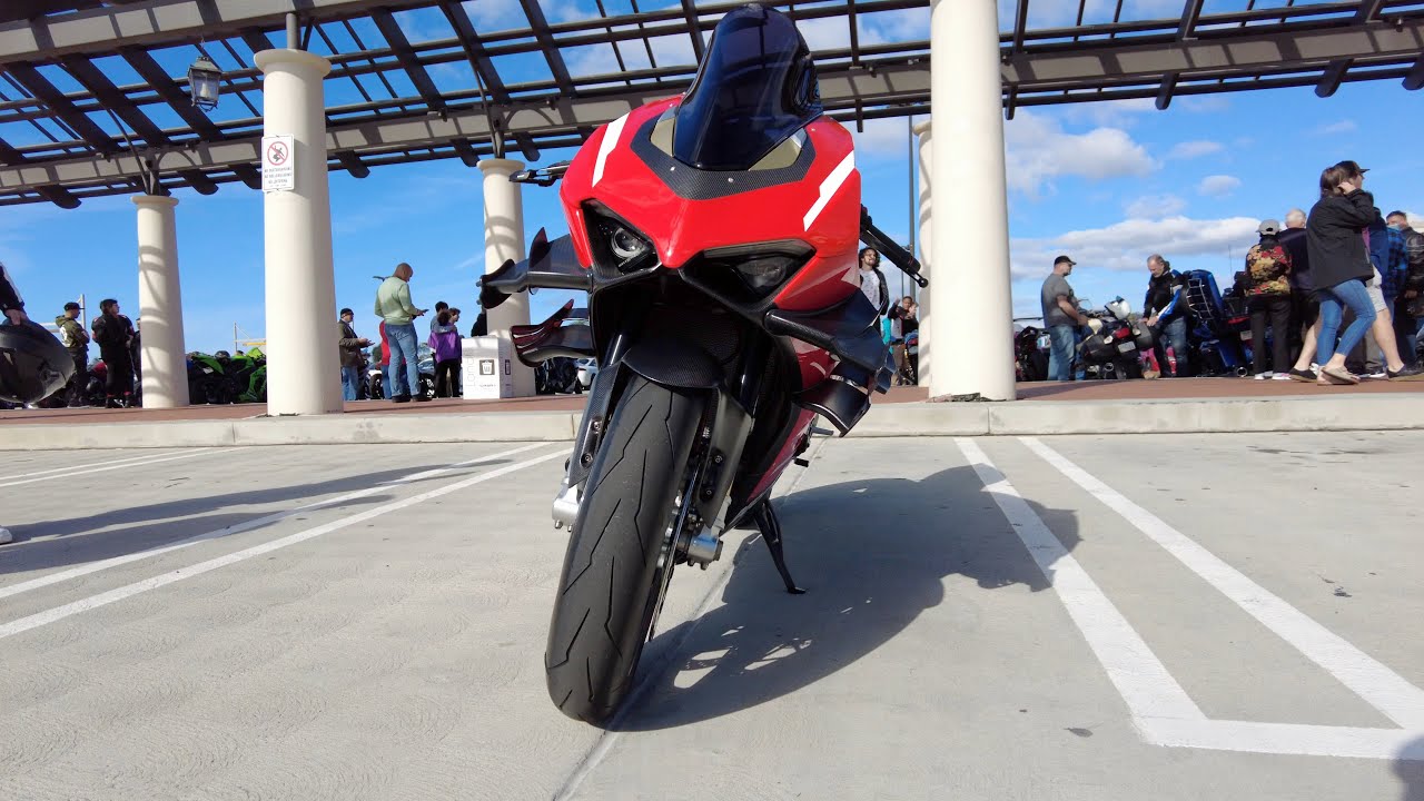 2021 Ducati Superleggera V4 Start Up 