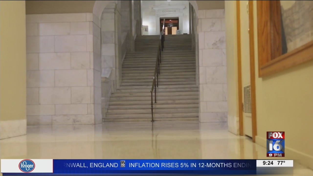 Is the Arkansas State Capitol haunted? FOX16 joins Sweet and Sour Paranormal to find out