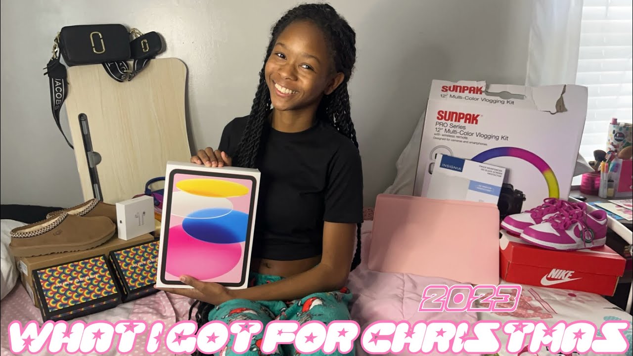 WHAT I GOT FOR CHRISTMAS 2023! || pink ipad , shoes , purses & more!