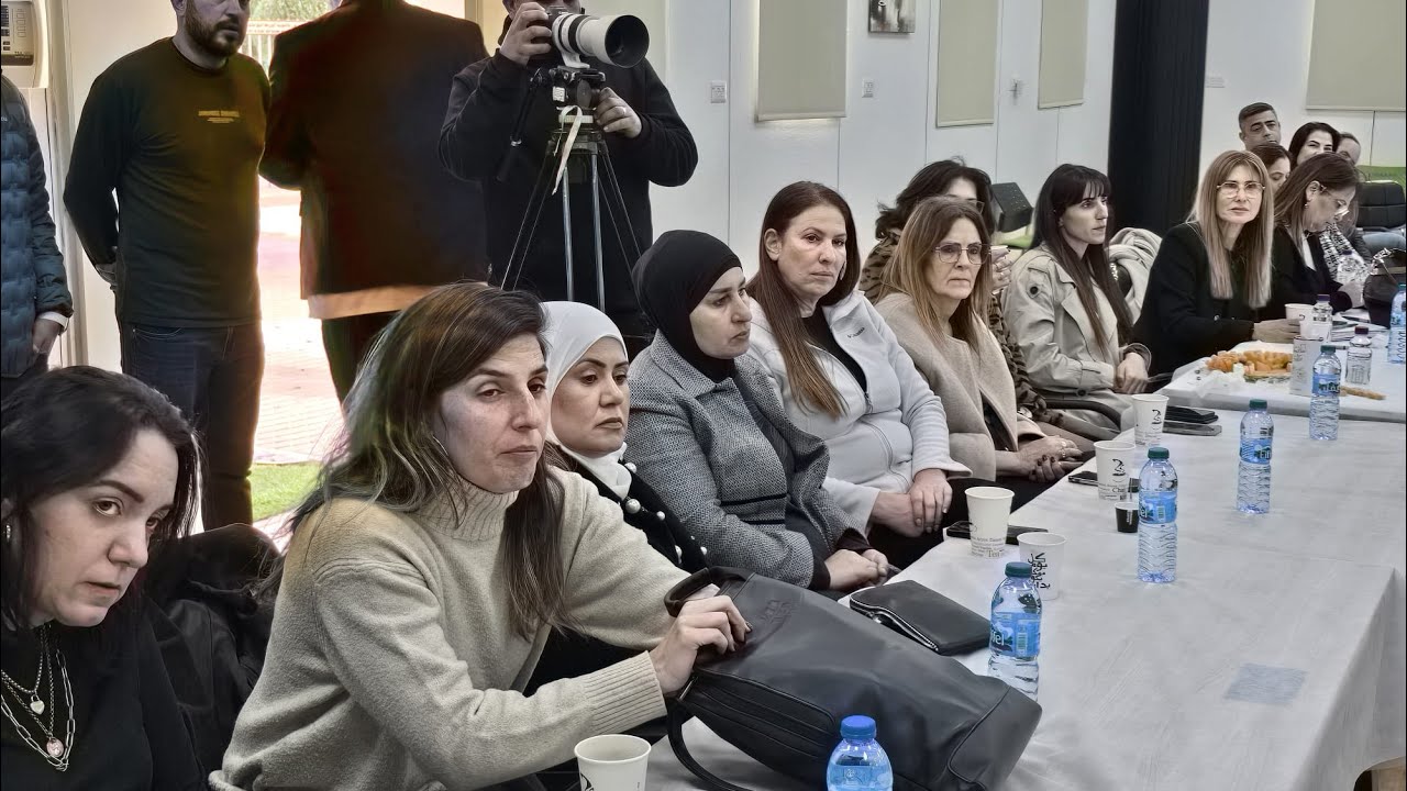 النقب: لقاء يجمع مدراء عرب ويهود بقرية أبو تلول في ظل تفشي العنصرية والتحريض