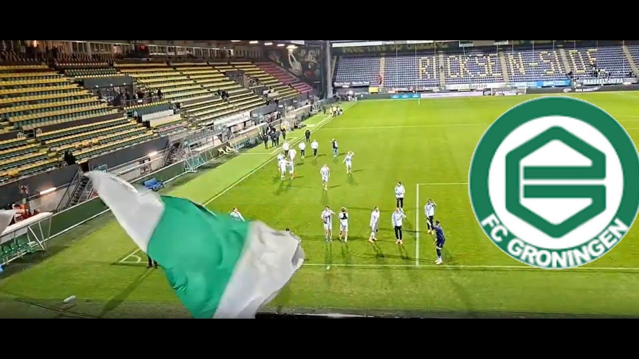 FC Groningen Players Return After Away Win to Celebrate with Fans | Sittard 1&ndash;2 Groningen