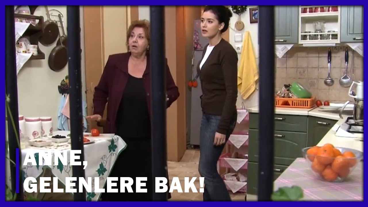 ''Anne, Gelenlere Bak!'' - Yaprak Dökümü 98.Bölüm