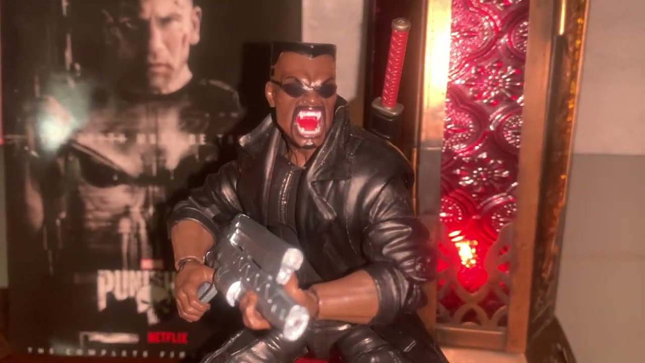 Marvel Legends Blade/ Punisher, weapons posing review ..￼