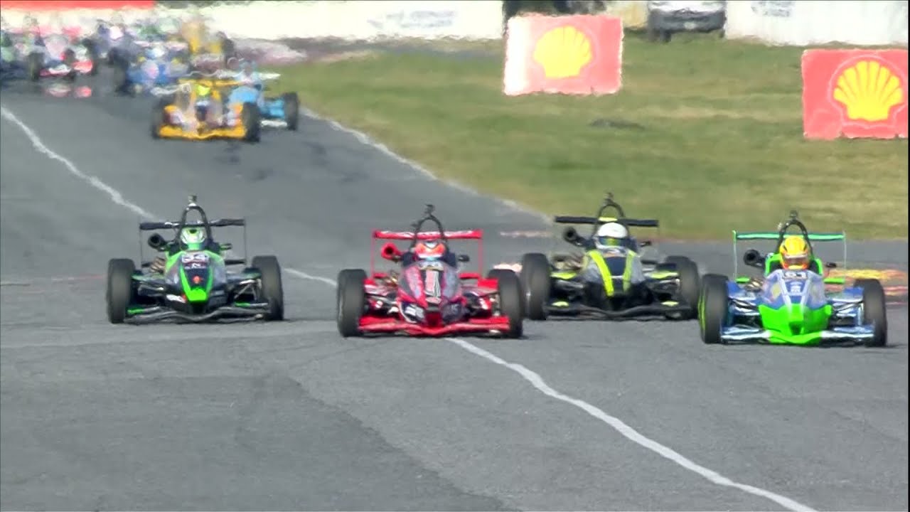 Carrera final día sábado de la Fórmula 3 Metropolitana