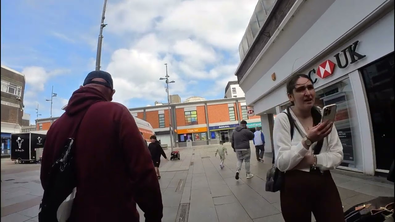 SUNDERLAND SHOPPERS PT2